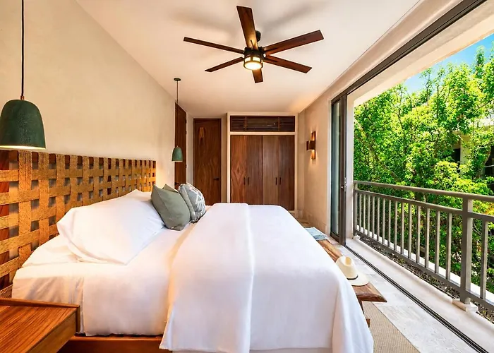 Penthouse With Private Pool Hot & Cold Plunge & Sauna
