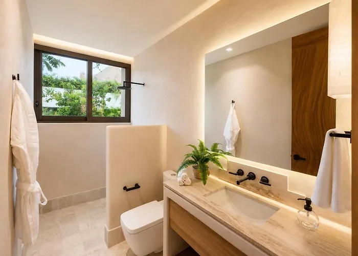 Holiday home Penthouse With Private Pool Hot & Cold Plunge & Sauna *